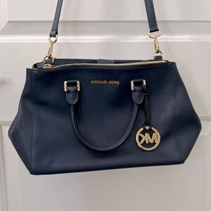 Navy Michael kors bag